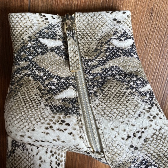 Zara Trafaluc Snake Print Ankle Boots - Picture 2 of 7